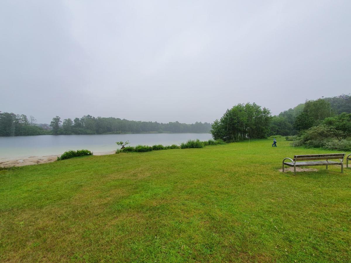 Wohnung Am See Berumbur Exteriör bild